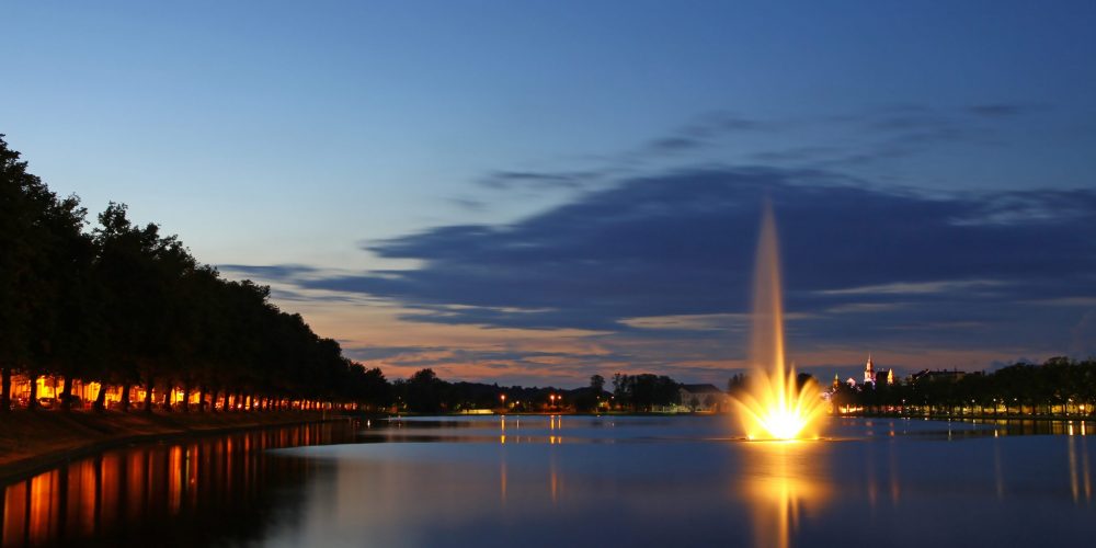 Panoramic,View,Of,Pfaffenteich,Lake,And,Schwerin,City,At,Evening,